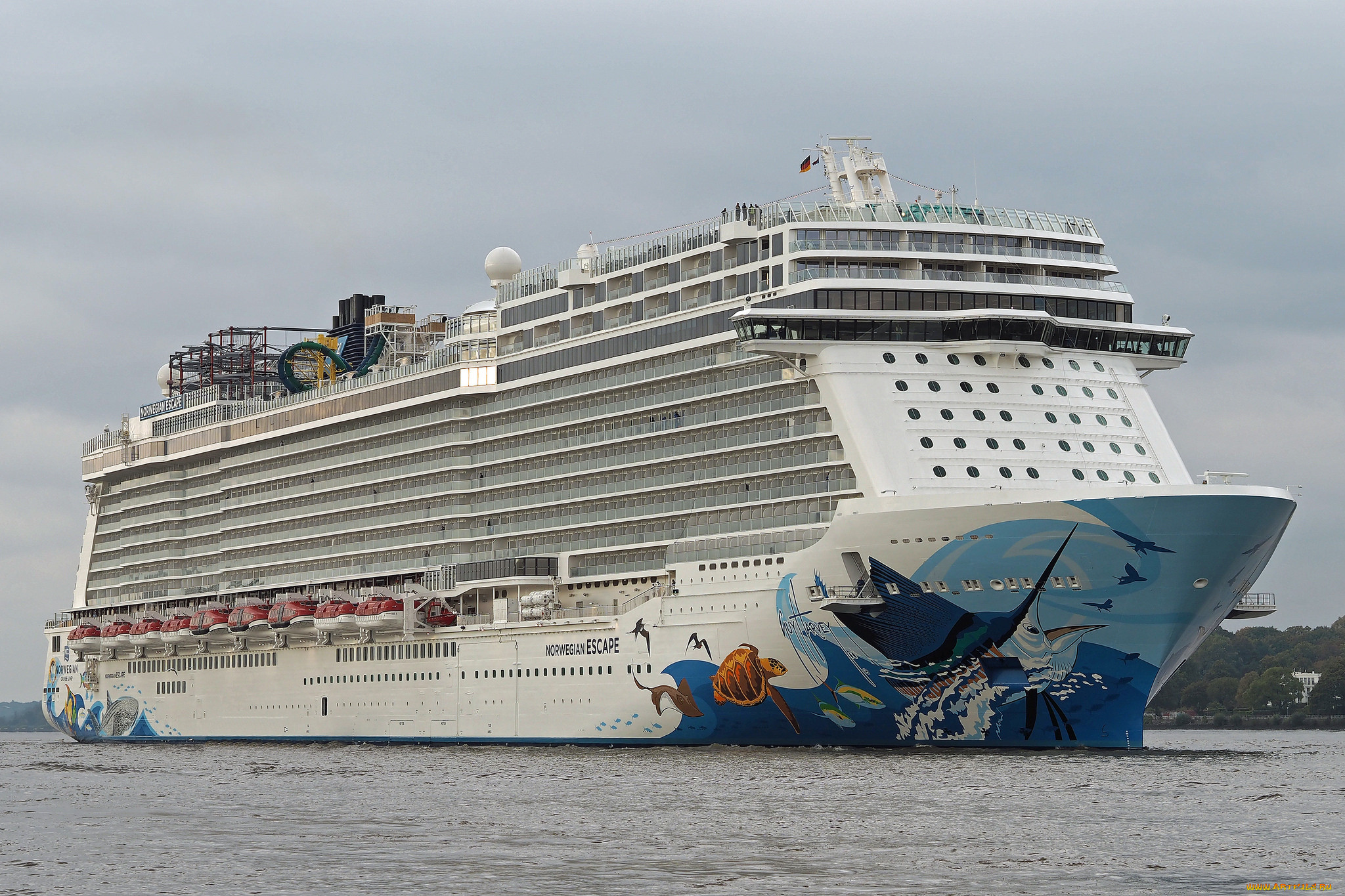 Norwegian Pearl лайнер